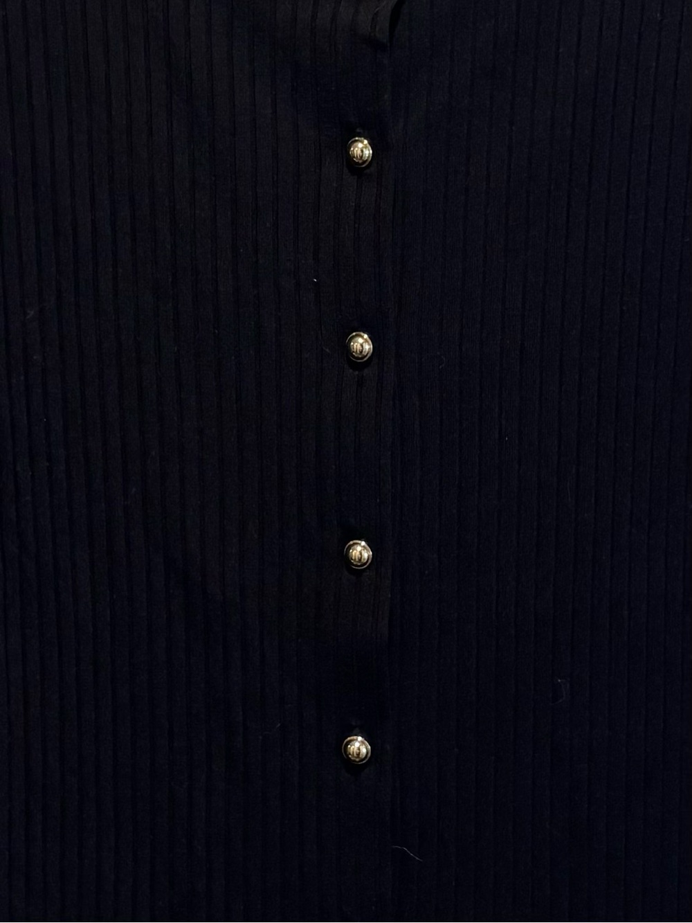 TRUTH Black Ribbed Button-Front Tank - Picture 2 of 4